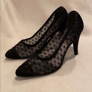 Fiammante by Color Mate vintage heels pumps